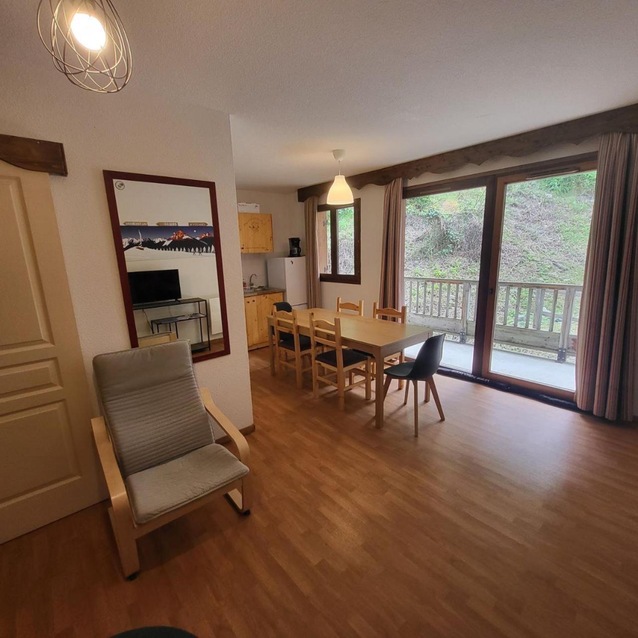 Appartements 3 Vallees, Piscine Et Sauna Orelle Dış mekan fotoğraf
