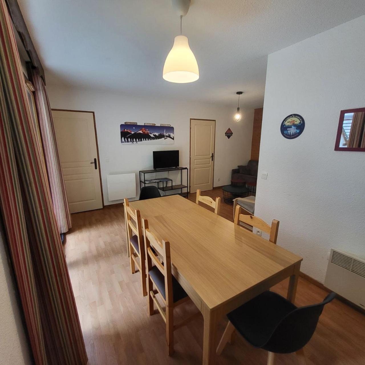 Appartements 3 Vallees, Piscine Et Sauna Orelle Dış mekan fotoğraf